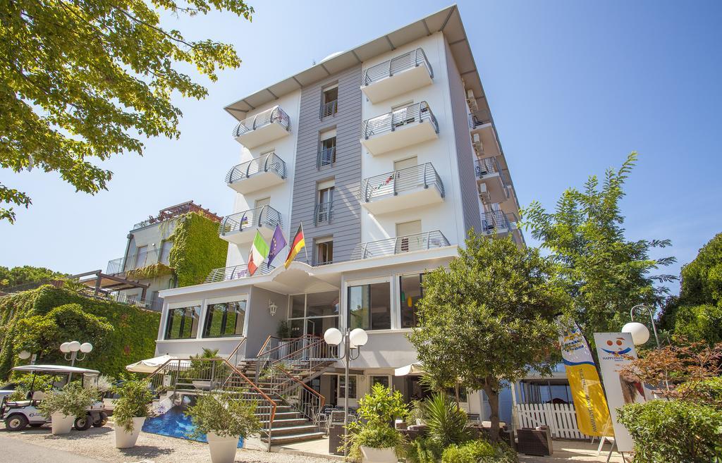 Hotel New Castle Cesenatico Zewnętrze zdjęcie