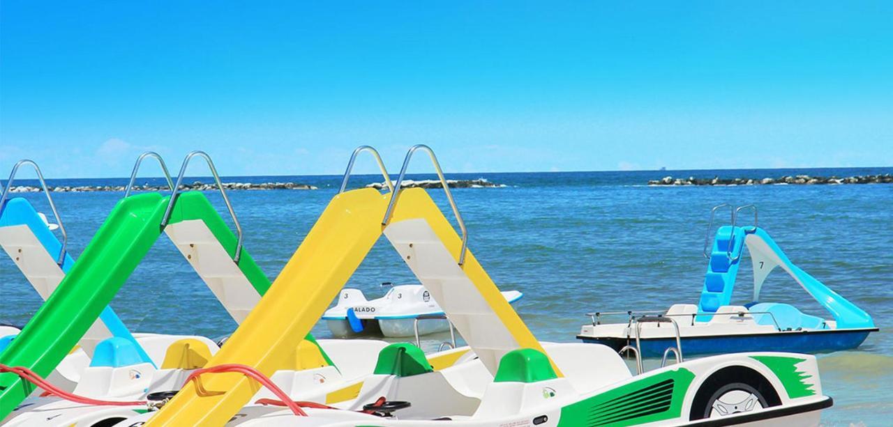 Hotel New Castle Cesenatico Zewnętrze zdjęcie